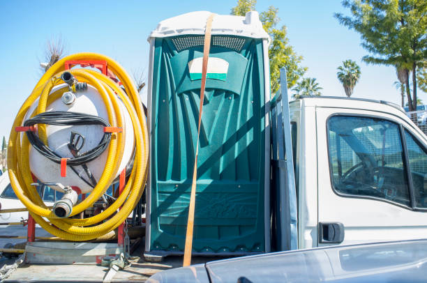 Best Portable restroom trailer rental  in Moundridge, KS